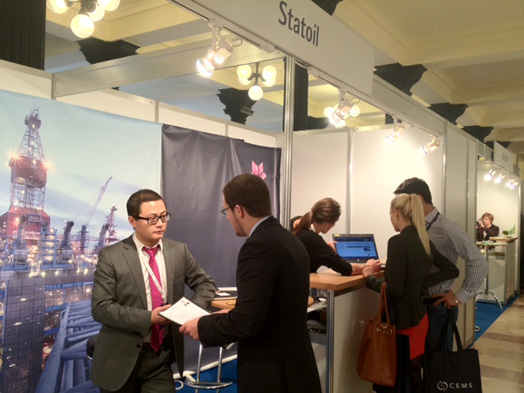Ying Yang and Camilla Arntsen from Statoil busy informing students, CEMS Career Forum 2012 (Photo: Stella Gjerstad)