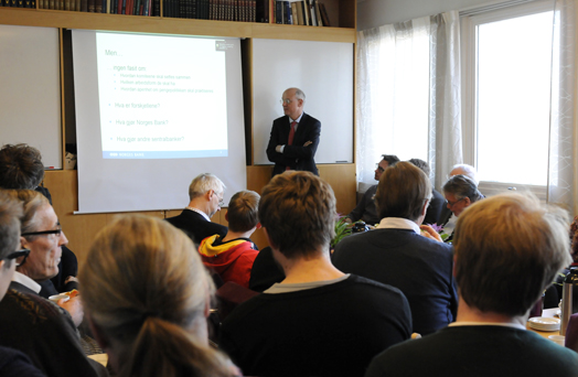 Visesentralbanksjef Jan F. Qvigstad, lunsjseminar NHH, januar 2013 (Foto: Hallvard Lyssand)