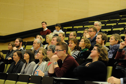 Publikum på allmøtet 19. desember