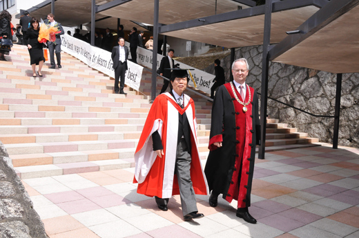 President Kurimoto og rektor Haaland