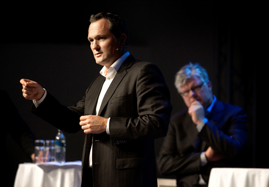 Håvard Abrahamsen og Erik Mamelund, NHH Forum 2012 (Foto: Odd Mehus)